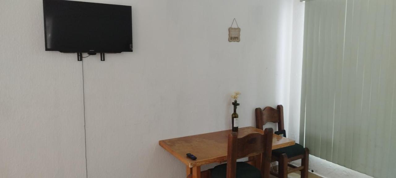 Alcatraz House Apartment Mendiola Bagian luar foto