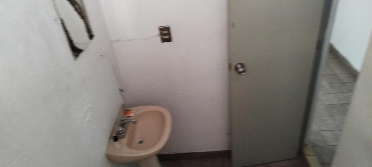 Alcatraz House Apartment Mendiola Bagian luar foto